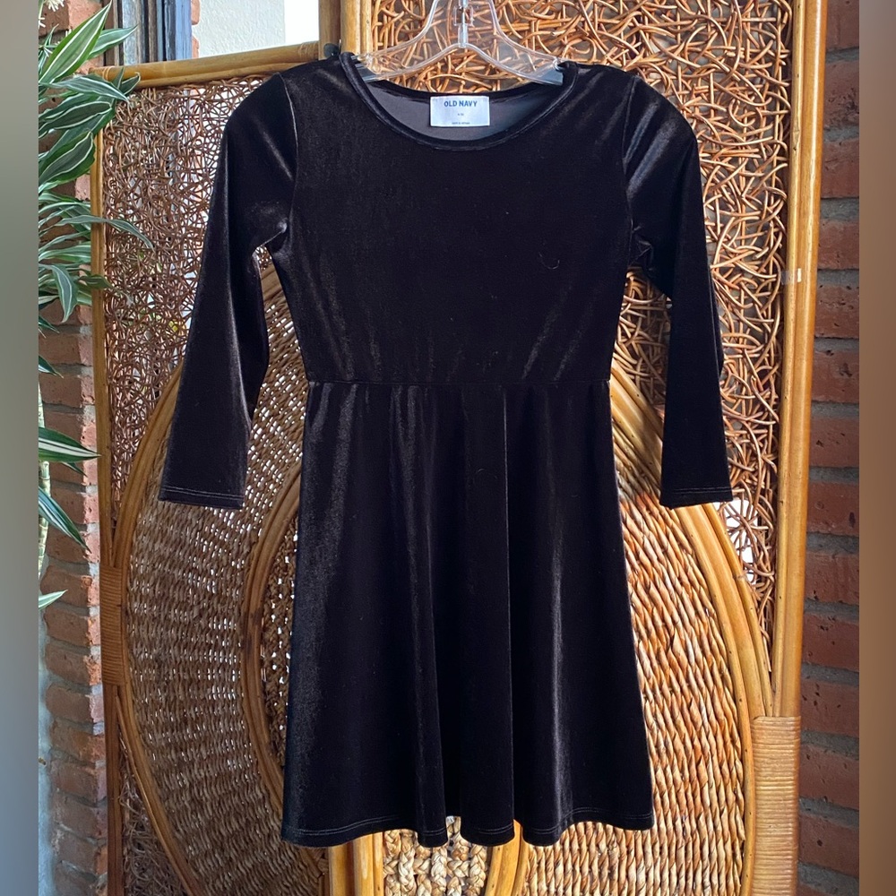 Old Navy Black Stretch Velvet Kids Formal Dress Girls Size M (8) Like New